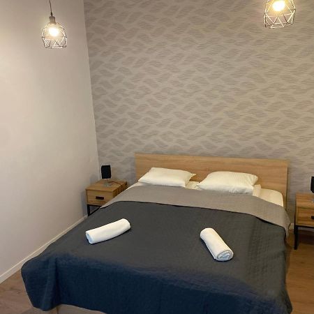 شقة Fressh House Sincraieni المظهر الخارجي الصورة