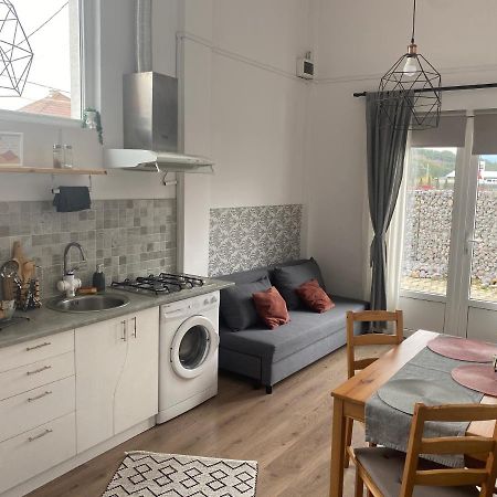 شقة Fressh House Sincraieni المظهر الخارجي الصورة