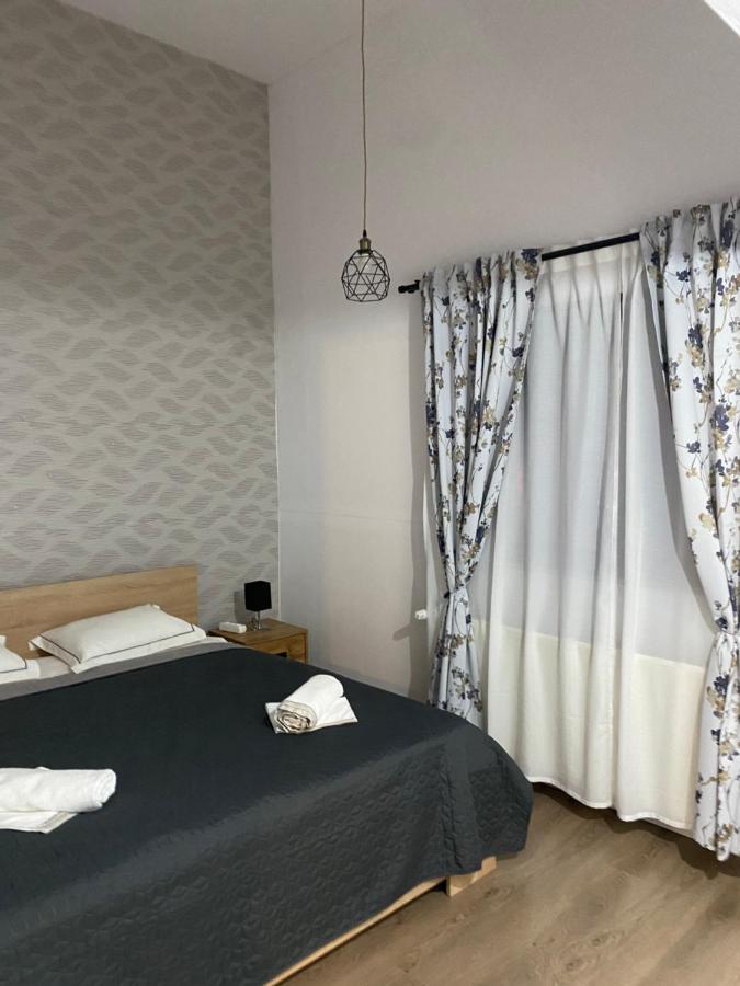 شقة Fressh House Sincraieni المظهر الخارجي الصورة